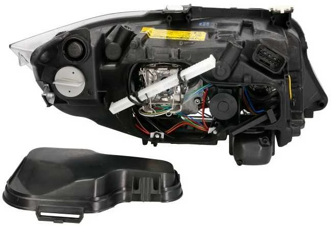 Priekinis žibintas TYC BMW 3 serija E90, E91 2005-2012