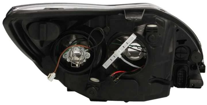 Priekinis žibintas TYC Ford Focus Mk2 2004-