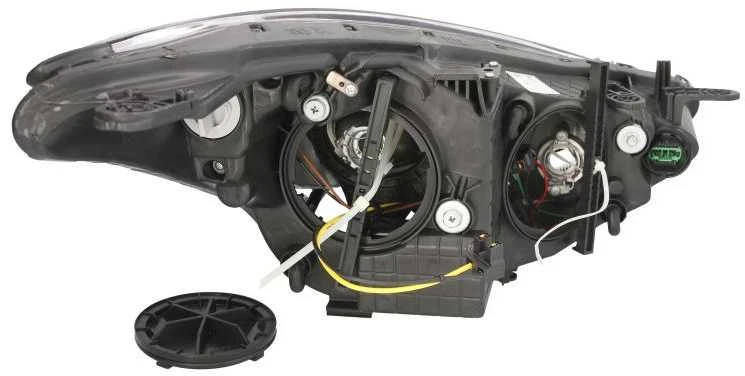 Priekinis žibintas TYC Hyundai i30 2011-