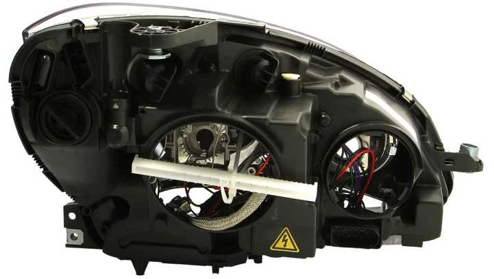 Priekinis žibintas TYC Mercedes Benz C klasė W204, S204 2007-2010
