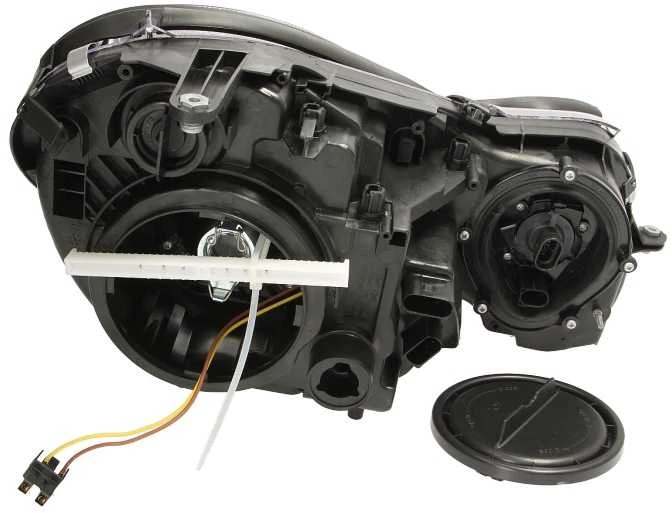 Priekinis žibintas TYC Mercedes Benz E klasė W211, S211 2002-