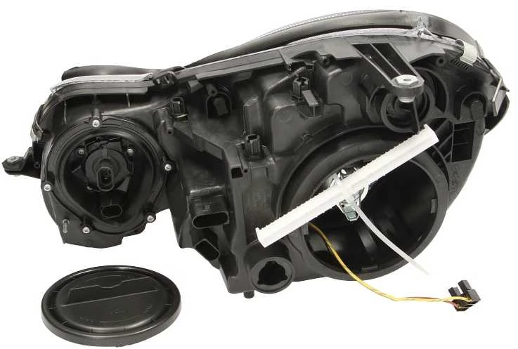 Priekinis žibintas TYC Mercedes Benz E klasė W211, S211 2002-