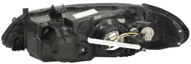 Priekinis žibintas TYC Nissan Almera II 2000-