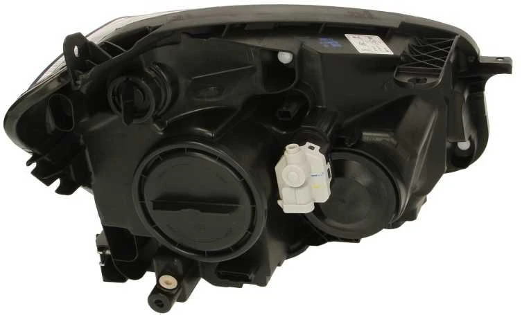 Priekinis žibintas TYC Nissan Qashqai J10, J10E 2010-2013