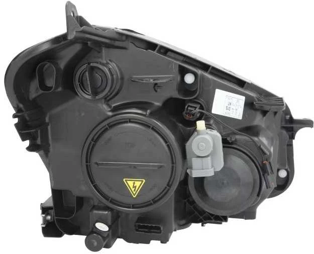 Priekinis žibintas TYC Nissan Qashqai J10, J10E 2010-2013