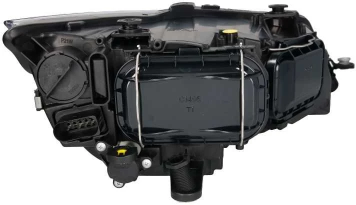 Priekinis žibintas TYC Seat Leon III 2012-