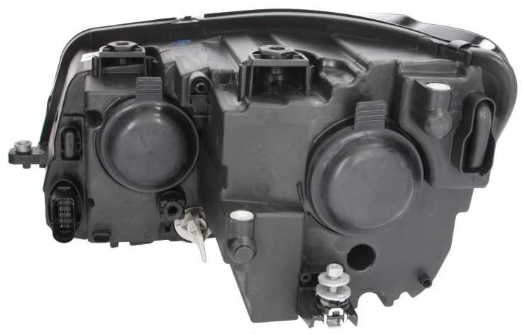Priekinis žibintas TYC VW Caddy, Touran 2010-