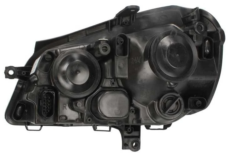 Priekinis žibintas TYC VW Polo IV 2001-