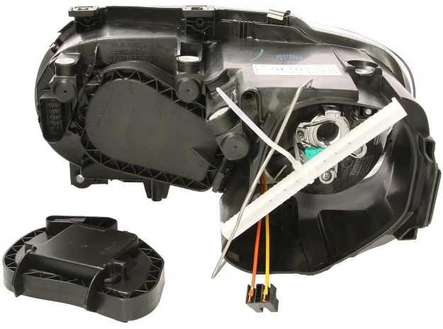 Priekinis žibintas TYC VW Touran, Caddy 2003-