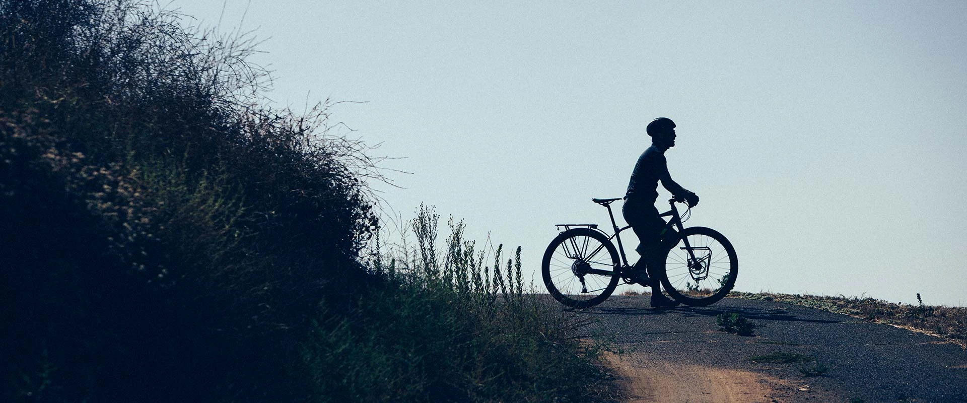 Krosinis dviratis Giant ToughRoad SLR EX | spalva: Juoda | dydis: M aprašymas - Prekės nuotrauka
