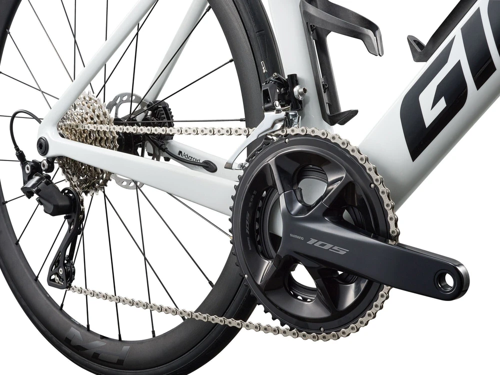 Šosejas dviratis Giant Propel Advanced 2 Baltas (2027.g.)