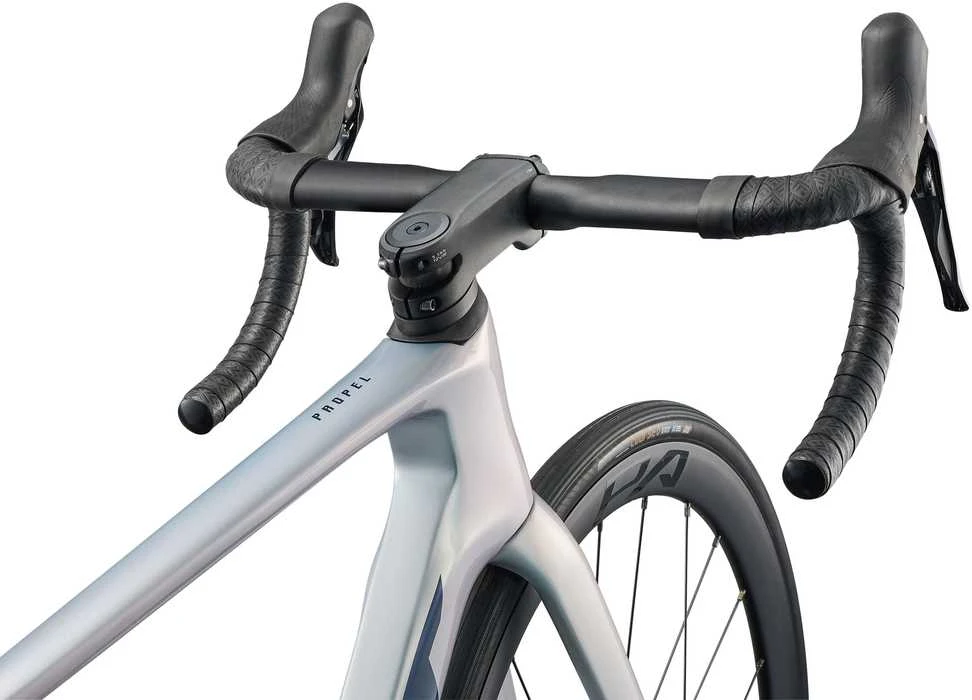 None Plento dviratis Giant Propel Advanced 2 Supernova (2026)