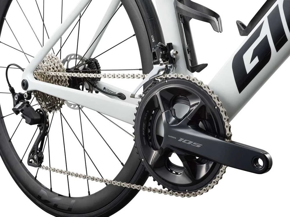 None Šosejas dviratis Giant Propel Advanced 2 Baltas (2027.g.)