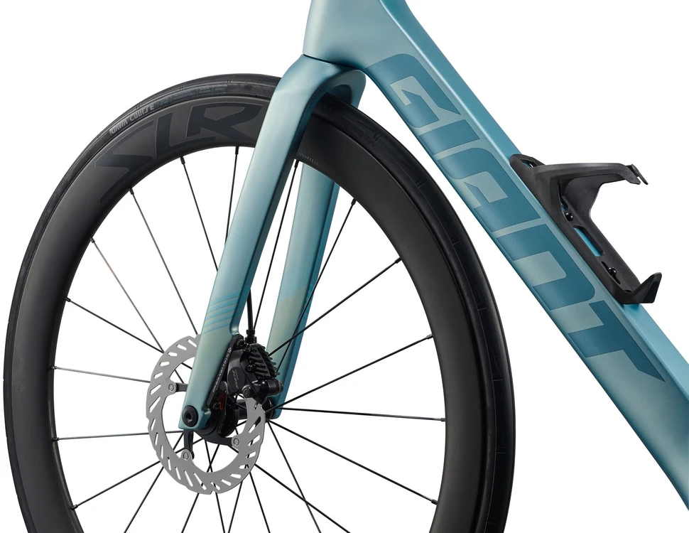 Šosejas dviratis Giant Propel Advanced Pro 1 Cryo Sidabrinis (2027.g.)