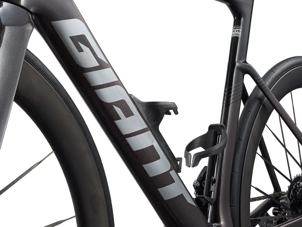 Šosejos dviratis Giant Propel Advanced Pro 0 Obsidian Pulse (2027 m.)