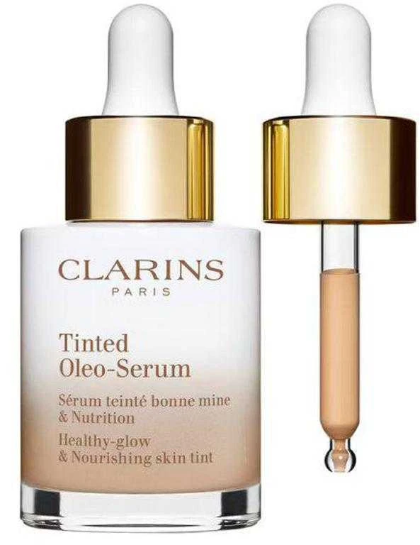 „Clarins“ tonuotas aliejaus-serumo makiažas