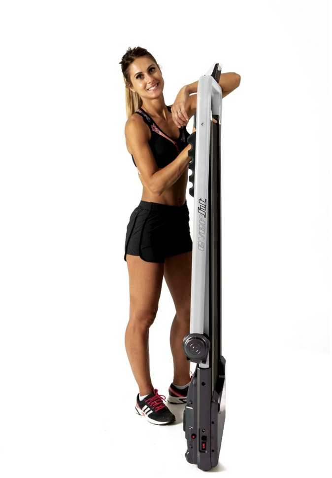 EVERFIT TFK-135-SLIM-W bėgimo takelis sulankstytoje padėtyje