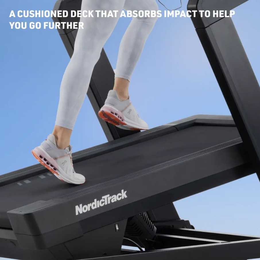Bėgimo takelis NordicTrack X24