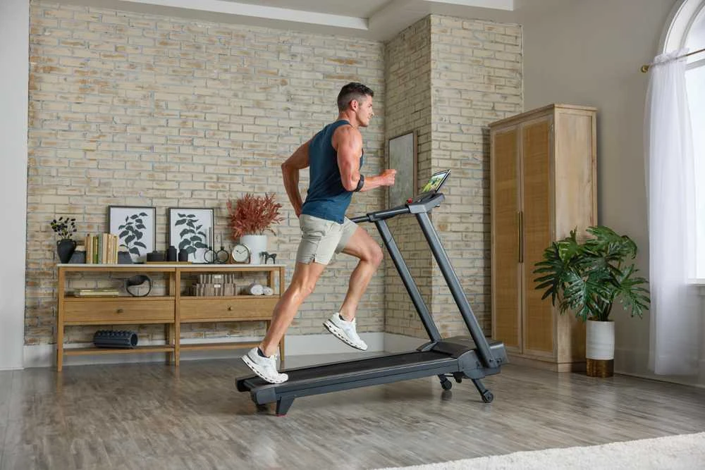 Bėgimo takelis PROFORM Sport (2025)