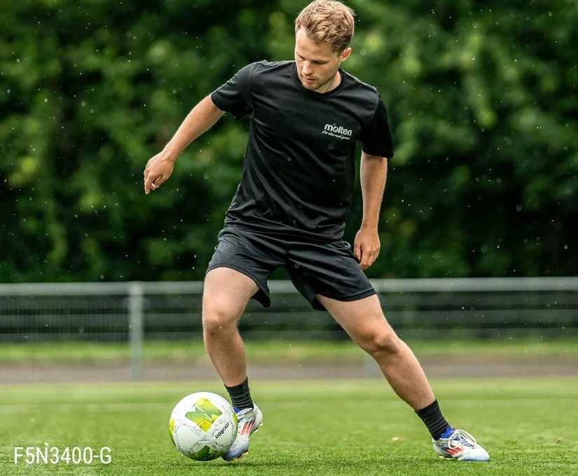 Futbolo kamuolys Molten F5N3400