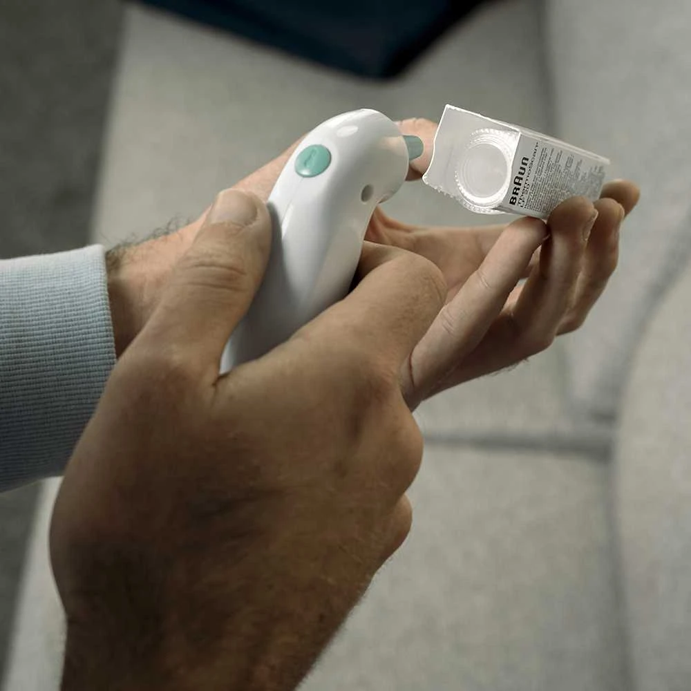 Braun Thermoscan 3 infraraudonųjų spindulių ausies termometras IRT3030 Atminties funkcija, Matavimo laikas 1 s, Baltas
