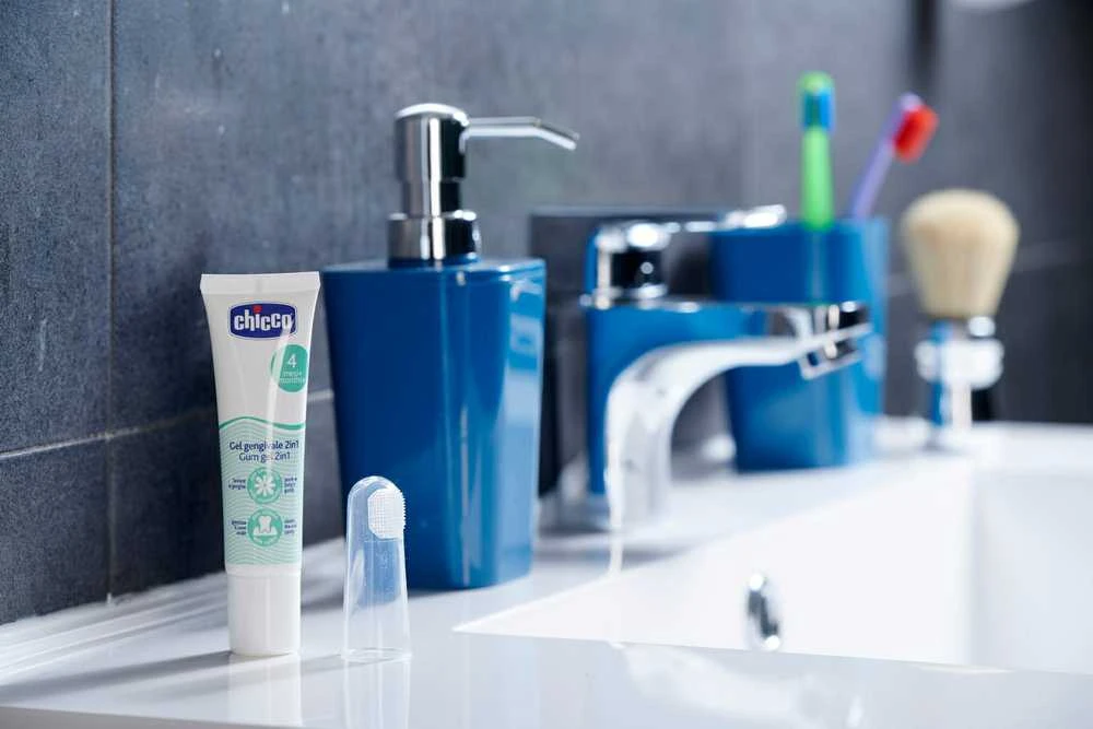 Chicco Dantenų gelis 2 in 1 4m+ 30ml