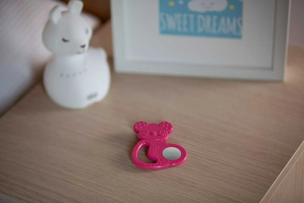 CHICCO 00028150100000 nerūdijančio plieno koala kramtukas 4m+ mergaitė