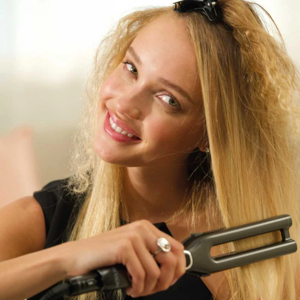 Revlon Straightening Iron Double Straight juodas Juodas (RVST2204E)