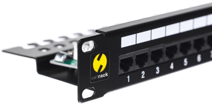 NETRACK 104-01 patch panel 19inch 24-jungtys kat. 5e UTP su lentyna