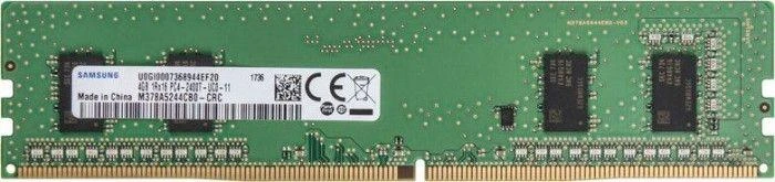 Samsung DDR4 RAM modulis su žalia plokšte