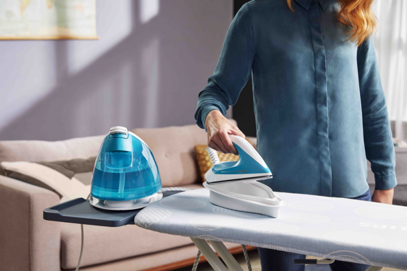 „Philips PerfectCare Compact Plus“ garų generatorius lygintuvas GC7920/20 Maksimalus 6,5 baro siurblio slėgis Iki 430 g garų pripūtimas 1,5 l