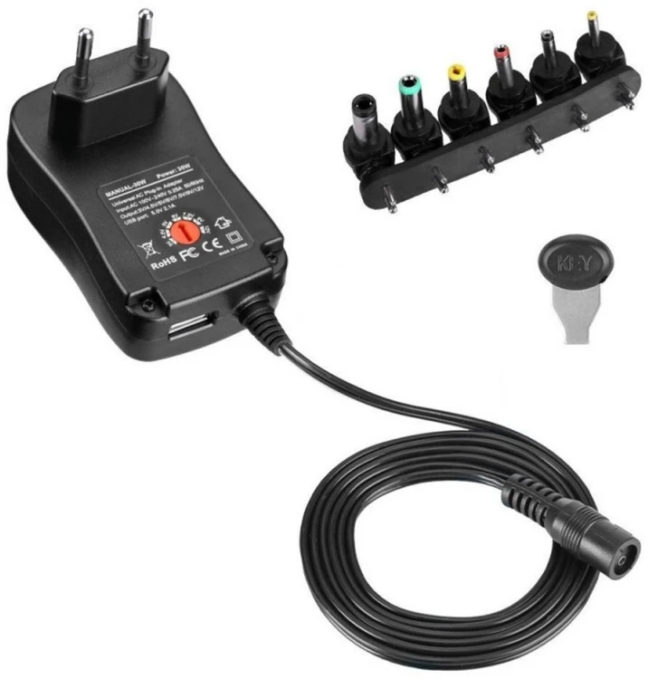 Universalus maitinimo adapteris su 6 kištukais ir USB lizdu