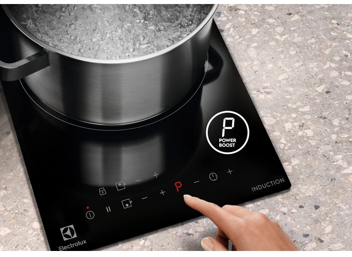29 cm pločio Domino indukcinė kaitlentė Electrolux LIT30230C