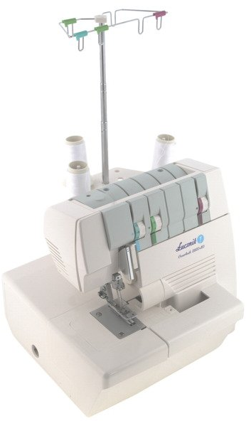Siuvimo mašina - ŁUCZNIK Overlock 820D-3 1200 RPM Balta/Mėlyna