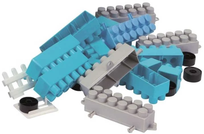 Pastelinių spalvų tpk1 blokai dideliame plastikiniame inde