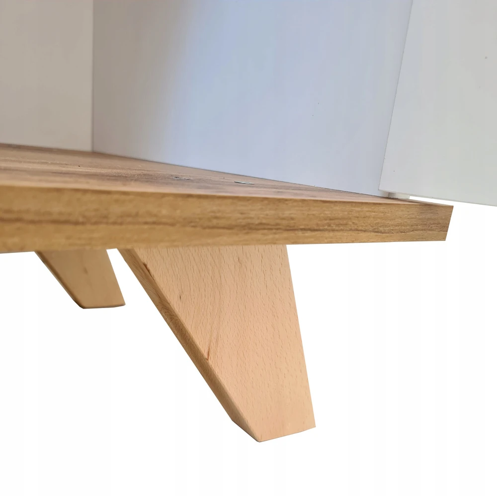 Komoda OSLO 150 cm – balta / Wotan ąžuolas, skandinaviško stiliaus