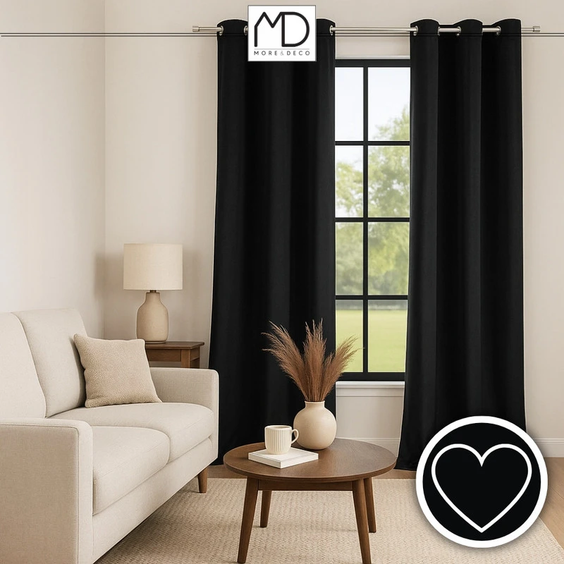 Moredeco Aksominė užuolaida Velvet 140 × 250 cm – juoda/smėlio/grafito/mėlyna/žalia spalva, blackout, su žiedais 1 vnt.