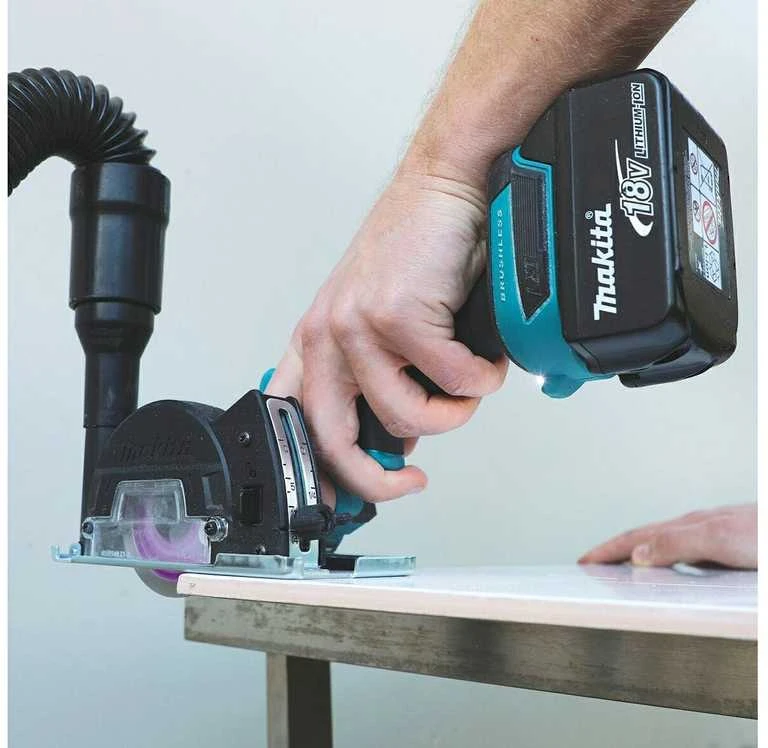 Makita DMC300Z Akumuliatorinis LXT ® diskinis pjaustytuvas 18V, 76mm, 20000min-1, Be akumuliatorių ir kroviklio!