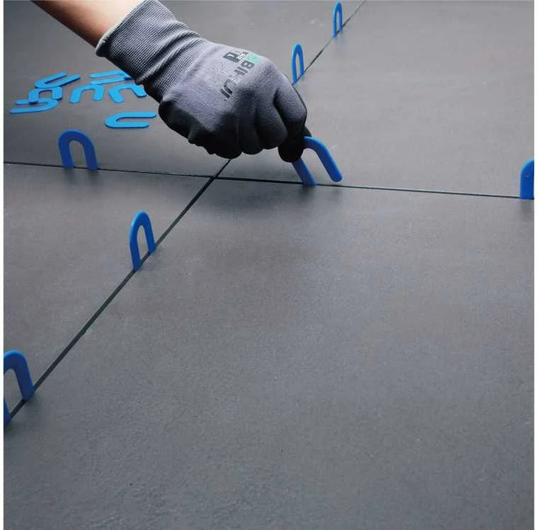 2 mm intarpai plytelėms pasagos (350 vnt.) BIHUI