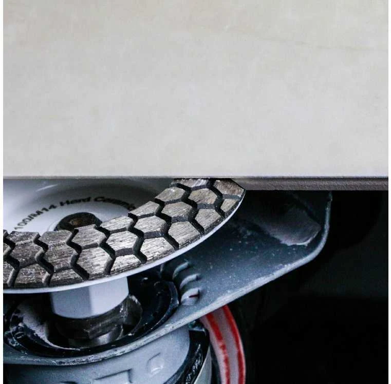 DISTAR 100 HARD CERAMICS Deimantinis plytelių šlifavimo diskas