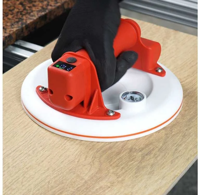 Distar PowerFIX AUTO Baltas 210mm siurbtukas su automatiniu slėgio palaikymu ir manometru plytelių kėlimui