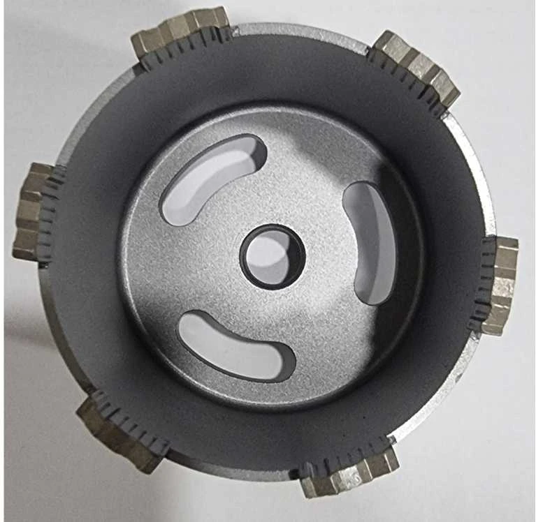 Grąžtas 82 mm Distar RS-X Drill Master deimantinė karūna rozetėms gręžti (6 dantys, angos gale)