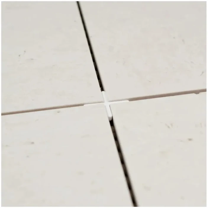 Kryžiukai plytelių tarpams 2 mm, 250 vnt. Bihui