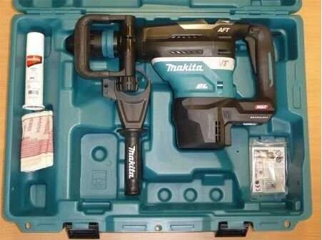 Makita HR005GM202 Perforatorius XGT, SDS-MAX, 8 J, 40mm; 7,4kg, bešepetėlinis variklis, AVT, AFT, AWS (su AWS lustu); XPT; 2X4,0Ah, greitasis kroviklis