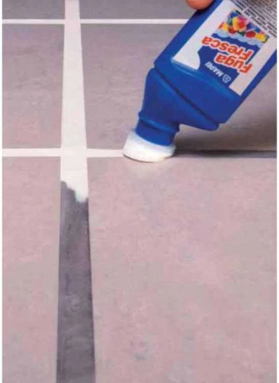 Mapei Fuga Fresca polimeriniai plytelių tarpų atnaujinimo dažai 160 g, Spalva: 113 Cement Pilkas
