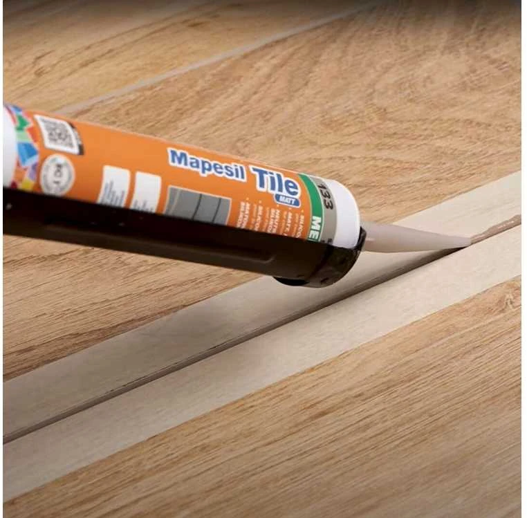 Mapei Mapesil Tile Matt AC Silikoninis antipelėsinis sandariklis, 300 ml, Spalva: 120 Juodas