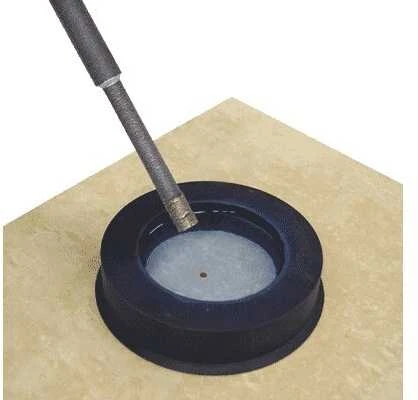Guminiai žiedai skirti aušinti vandeniu deimantines karūnėles plytelių gręžimo metu. 40 ir 60 mm skersmens, Montolit