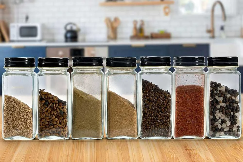 24 BAKER prieskonių indelių rinkinys