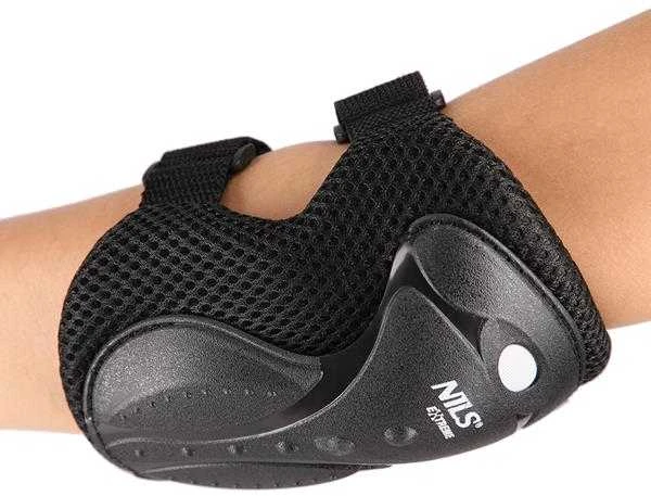 H8334 Juodas DYDIS. M NILS EXTREME PROTECTOR RINKINYS