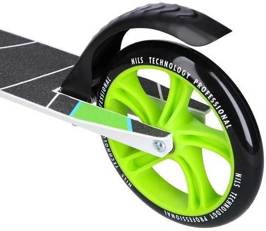 HM0180 Žalias SCOOTER NILS EXTREME